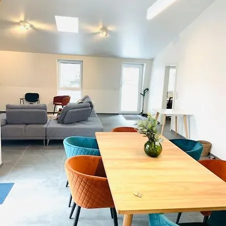 Penthouse 3 Bedrooms In Center W. Private Garden Appartement *