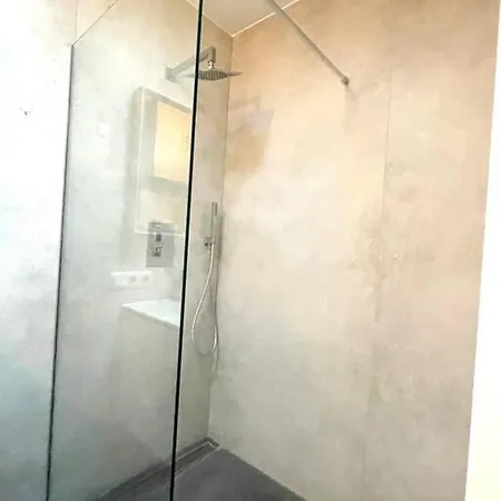 Penthouse 3 Bedrooms In Center W. Private Garden * Luxemburgo