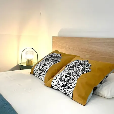 Penthouse 3 Bedrooms In Center W. Private Garden Luxembourg