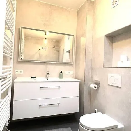 Penthouse 3 Bedrooms In Center W. Private Garden Apartment Luxembourg